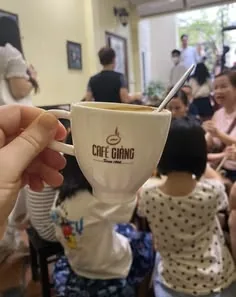 Thưởng thức cà phê trứng – trải nghiệm không thể bỏ qua